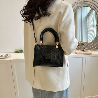 Snake Pattern Shoulder Bag