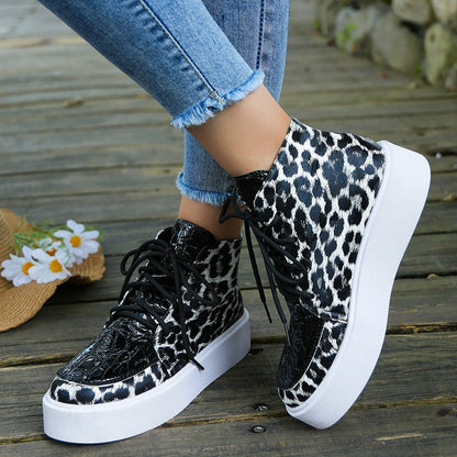 Leopard Print Flat-heeled Shoes