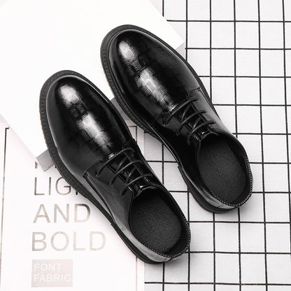 Versatile Breathable Black Casual Shoes