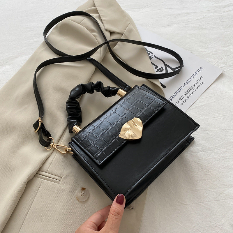 Chain Shoulder Messenger Square Bag