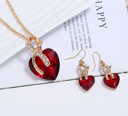 Heart-shaped earrings necklace set