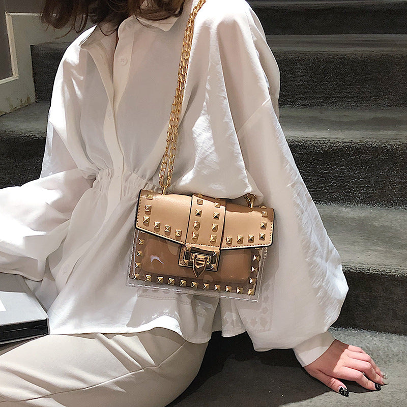 Chain shoulder bag