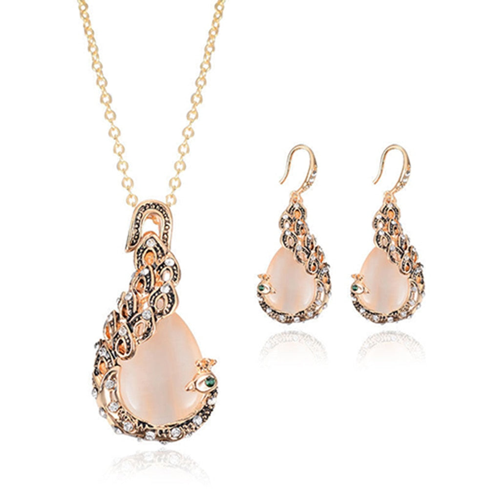 Rhinestone Pendant Necklace Set