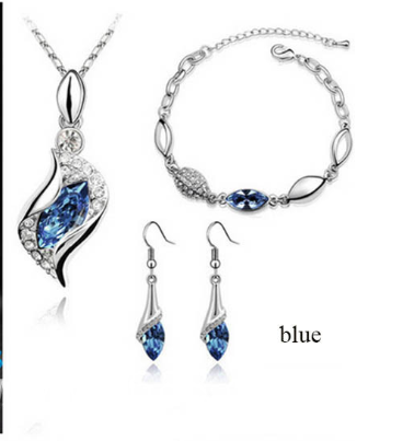 Crystal three-piece necklace set