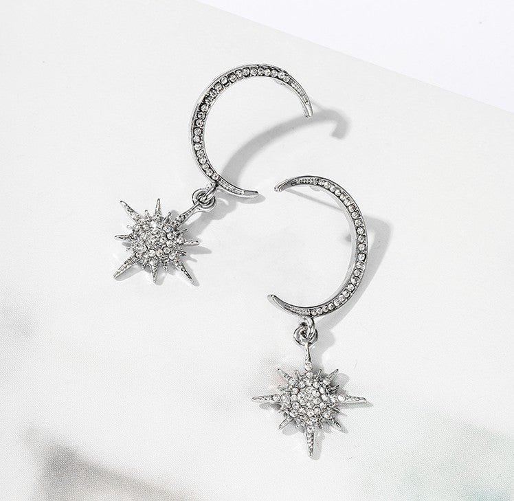 Crescent star stud earrings