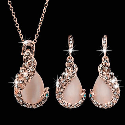 Rhinestone Pendant Necklace Set