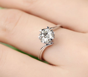 Platinum Snowflake Ring