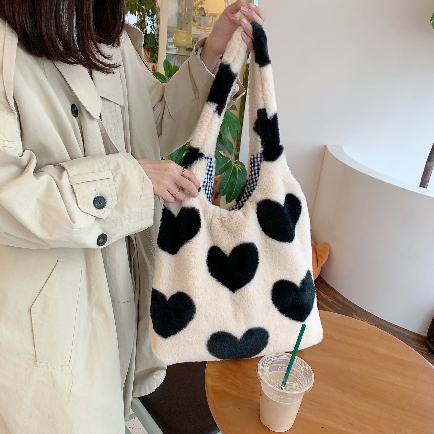 Love Heart Shoulder Bags