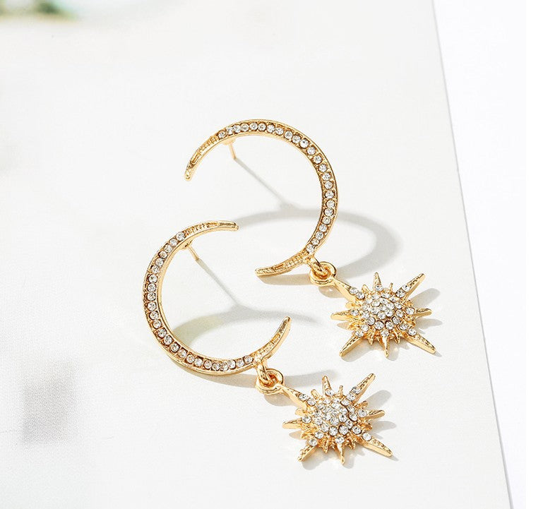 Crescent star stud earrings