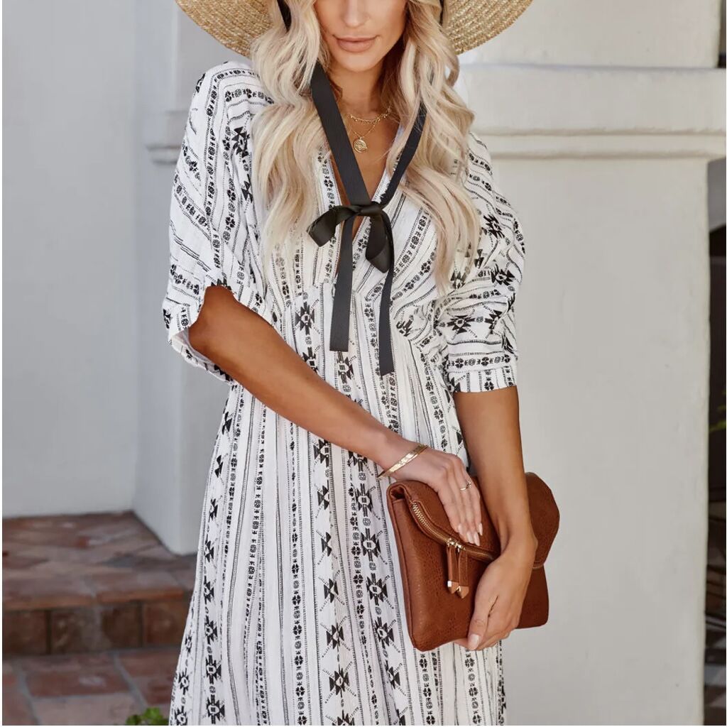 Bohemian V Neck Short Sleeves Dress